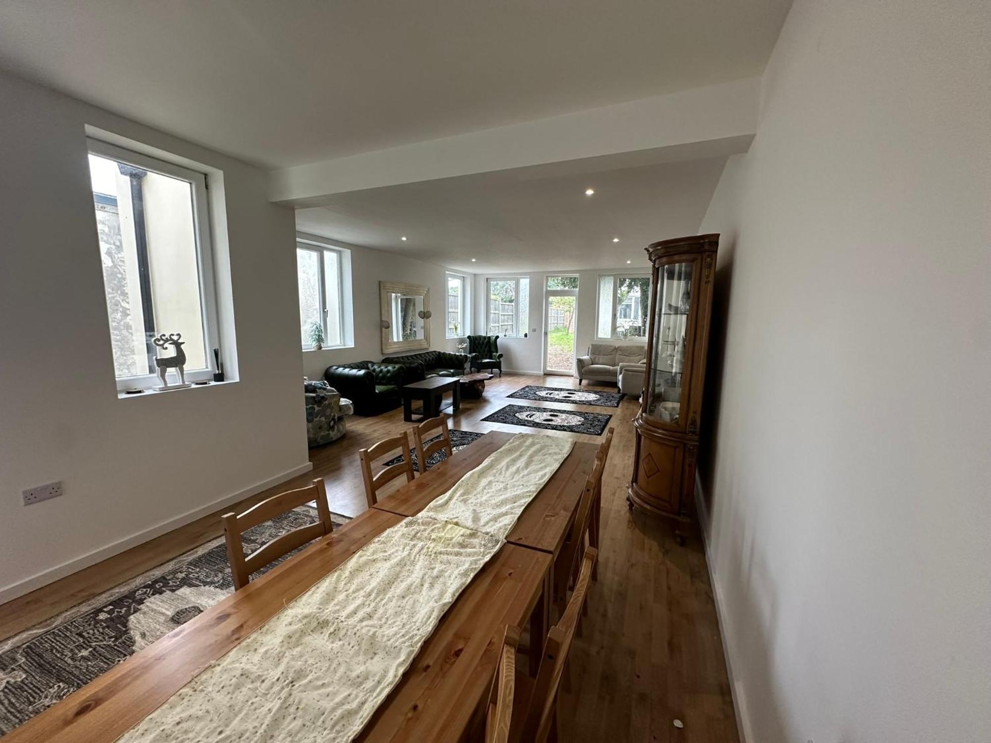 North London A Spacious 7 Bedroom House Accommodating Up To 18 People Complete With Own Gym And Table Tennis エクステリア 写真