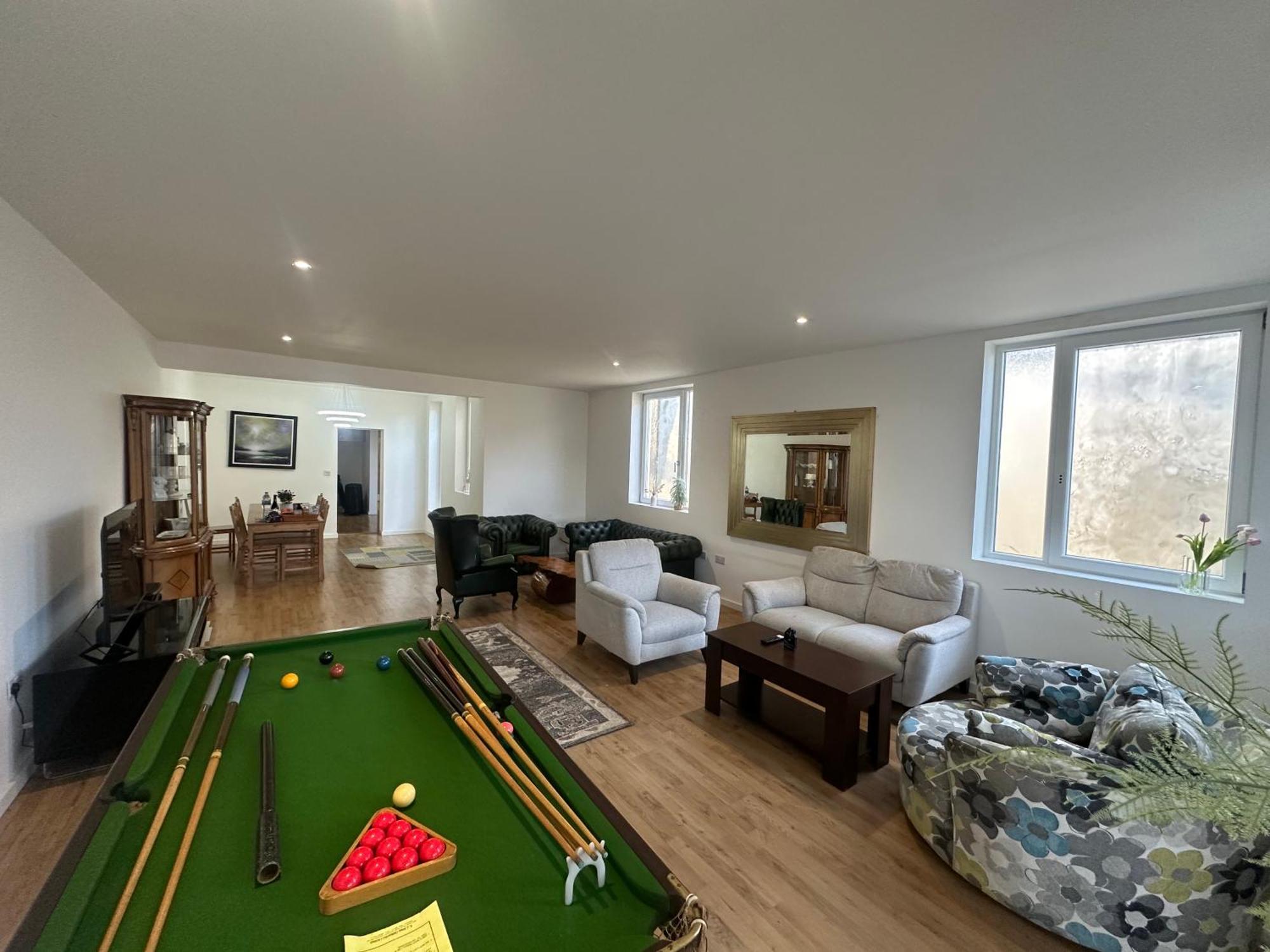 North London A Spacious 7 Bedroom House Accommodating Up To 18 People Complete With Own Gym And Table Tennis エクステリア 写真